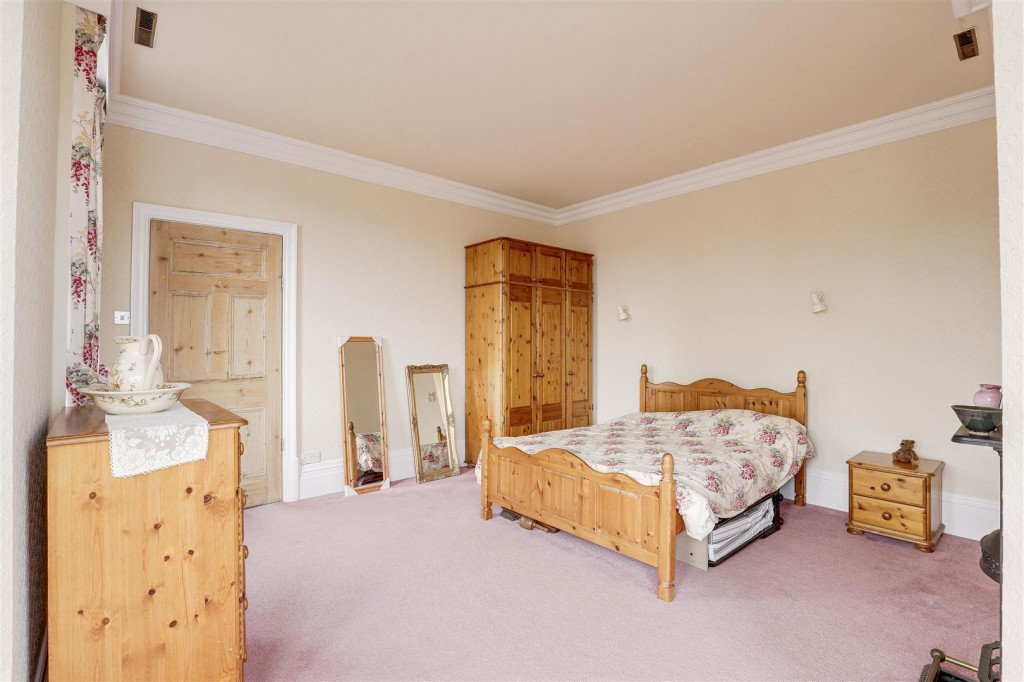 Park Road, Plumtree Park, Keyworth, Nottinghamshire, NG12 5LX