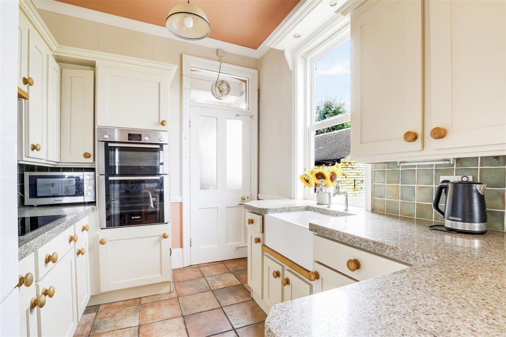 Park Road, Plumtree Park, Keyworth, Nottinghamshire, NG12 5LX
