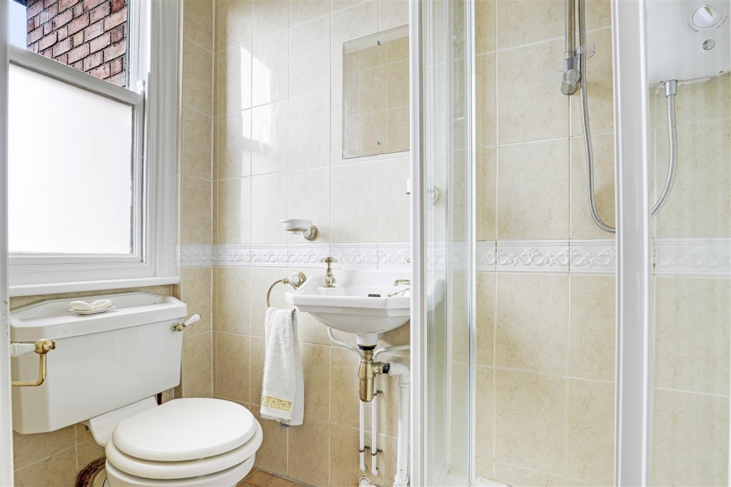 Park Road, Plumtree Park, Keyworth, Nottinghamshire, NG12 5LX
