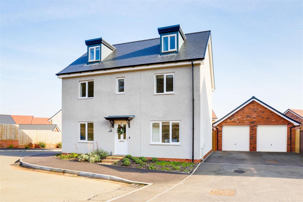 Bettina Gardens, Edwalton, Nottinghamshire, NG12 4LT