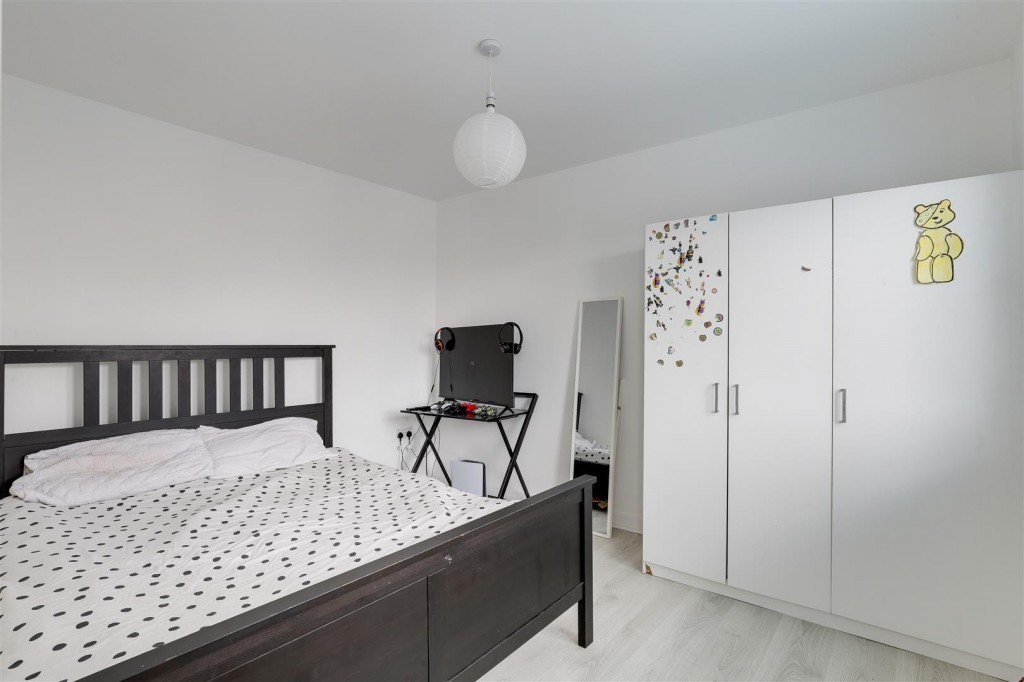 Caxton Road, Carrington, Nottinghamshire, NG5 1RH