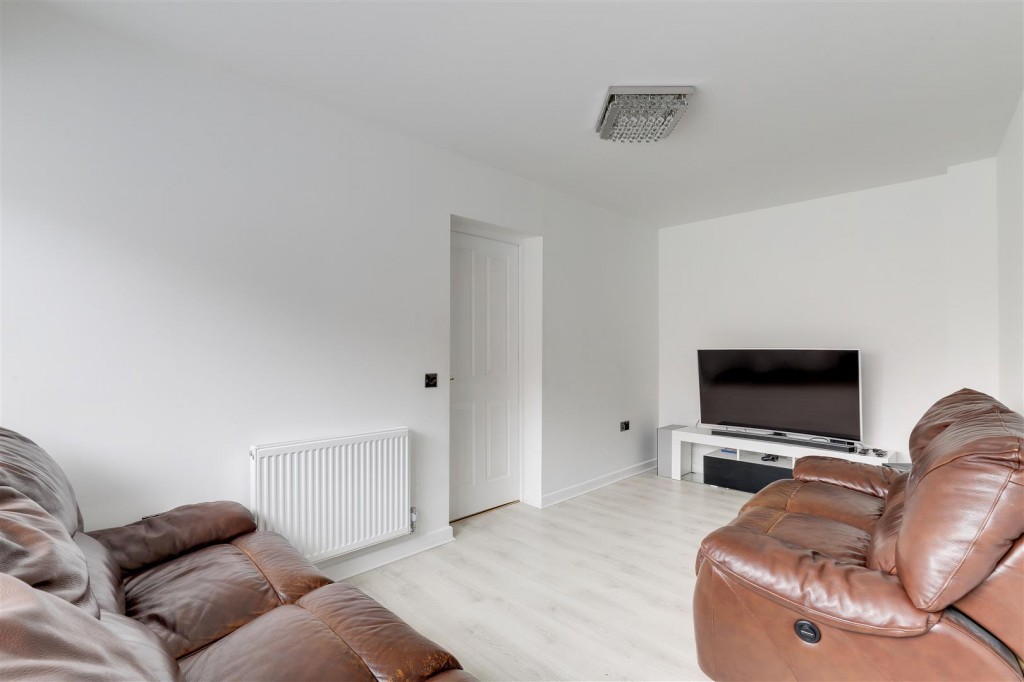 Caxton Road, Carrington, Nottinghamshire, NG5 1RH