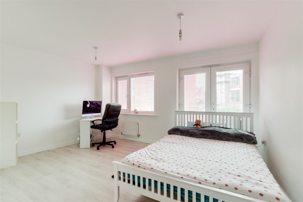 Caxton Road, Carrington, Nottinghamshire, NG5 1RH