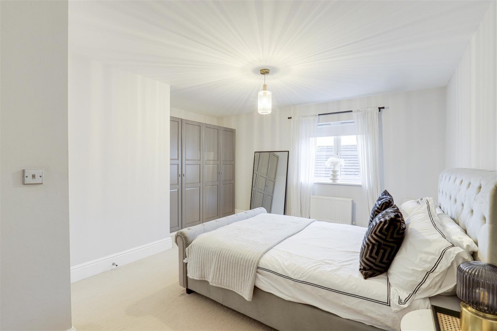 Bailey Drive, Mapperley, Nottinghamshire, NG3 5US