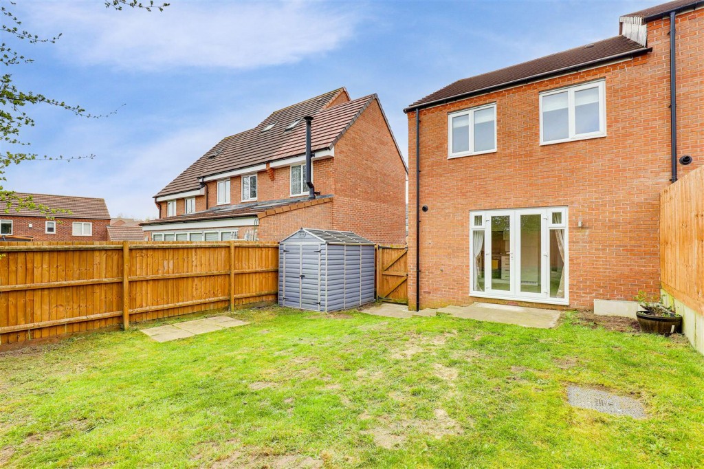Linnet Drive, Rainworth, Mansfield, Nottinghamshire, NG21 0WL