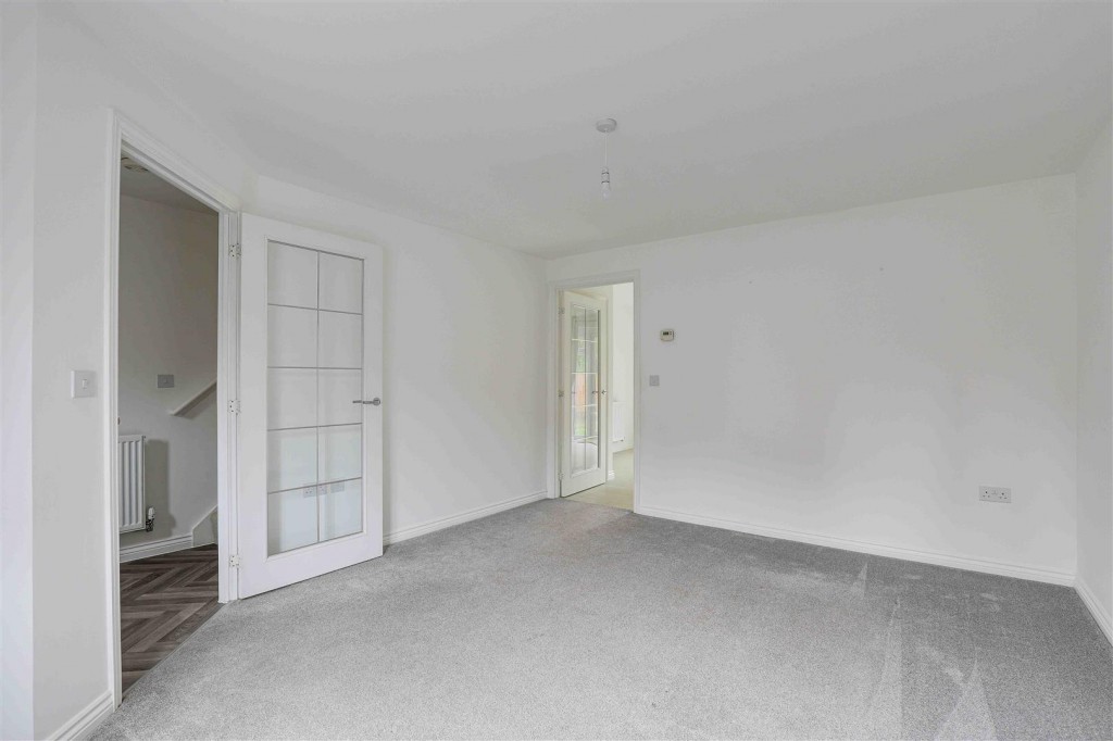 Linnet Drive, Rainworth, Mansfield, Nottinghamshire, NG21 0WL