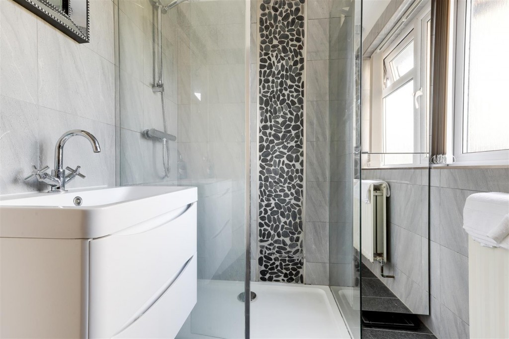 Spinney Rise, Toton, Nottinghamshire, NG9 6JL