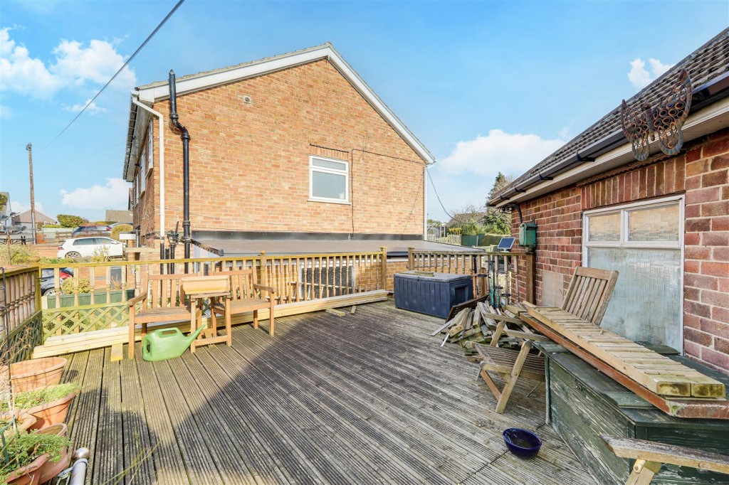 Spinney Rise, Toton, Nottinghamshire, NG9 6JL