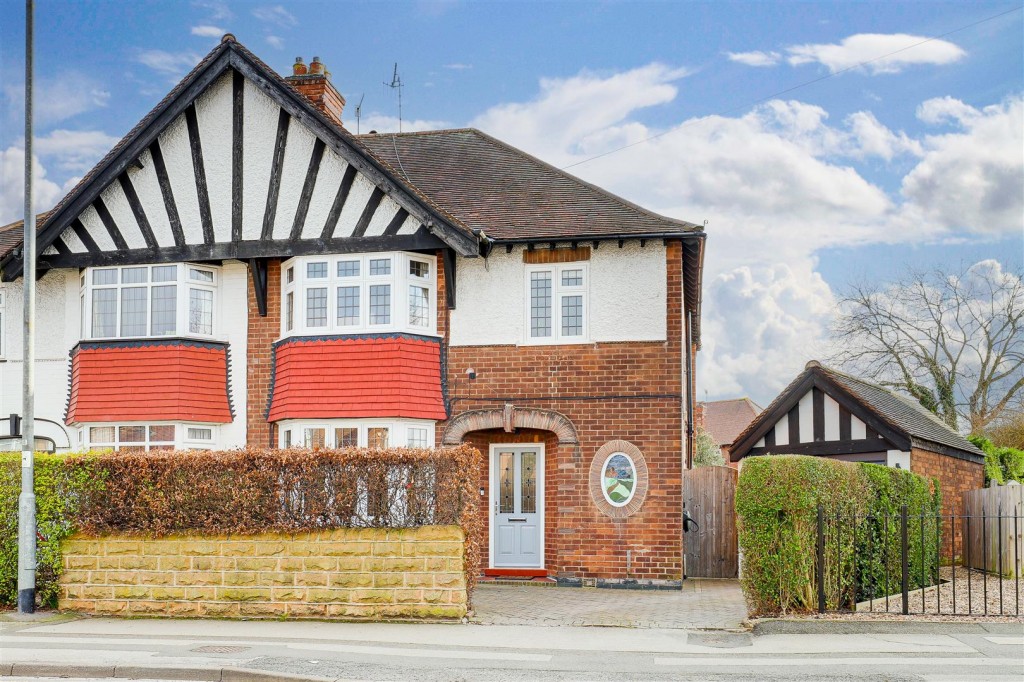 Eton Road, West Bridgford, Nottinghamshire, NG2 7AR