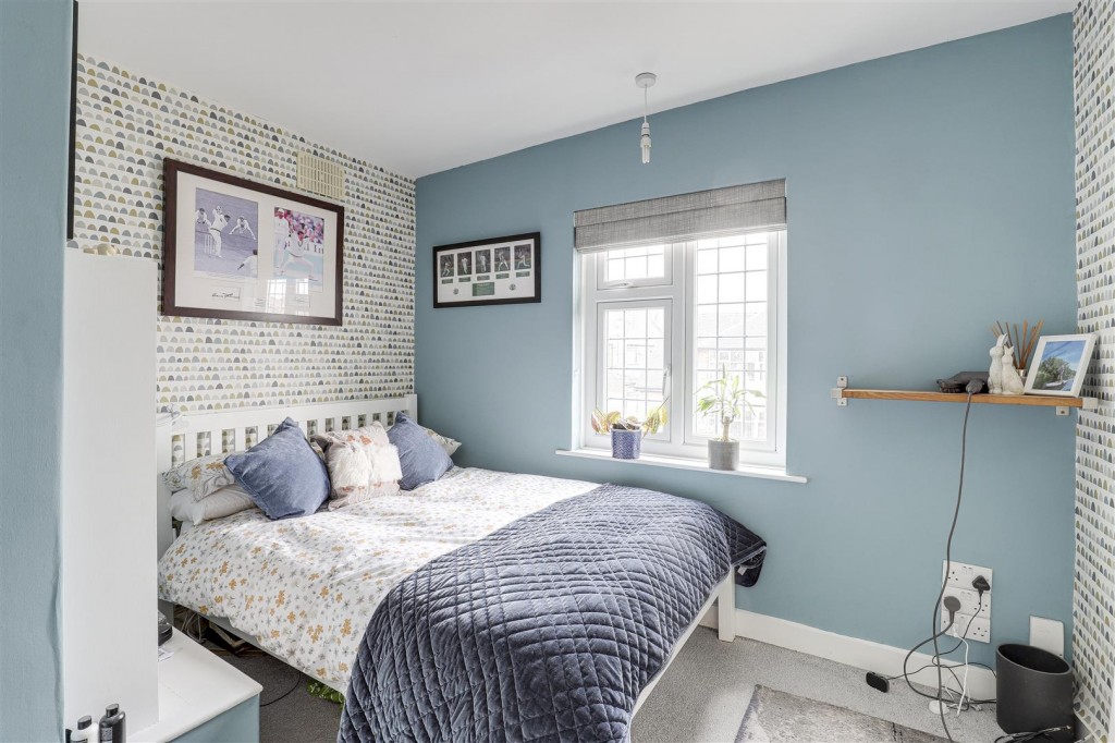 Eton Road, West Bridgford, Nottinghamshire, NG2 7AR