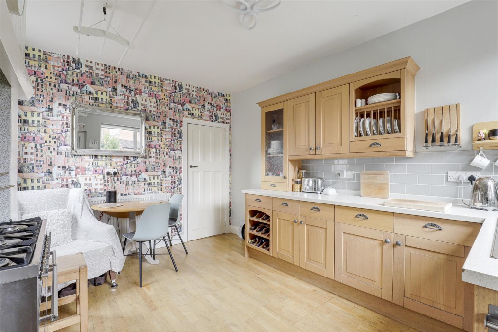 Eton Road, West Bridgford, Nottinghamshire, NG2 7AR