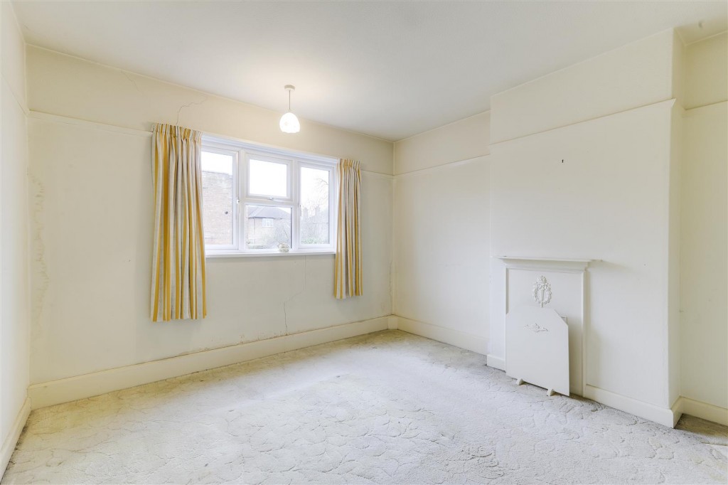 Carnarvon Road, West Bridgford, Nottinghamshire, NG2 6DE