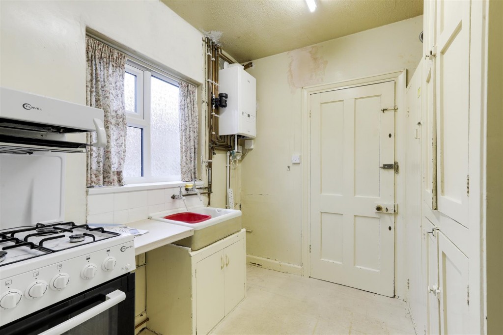 Carnarvon Road, West Bridgford, Nottinghamshire, NG2 6DE