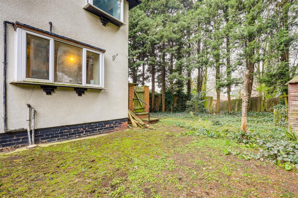 Kelfield Close, Nottingham, Nottinghamshire, NG6 0EX