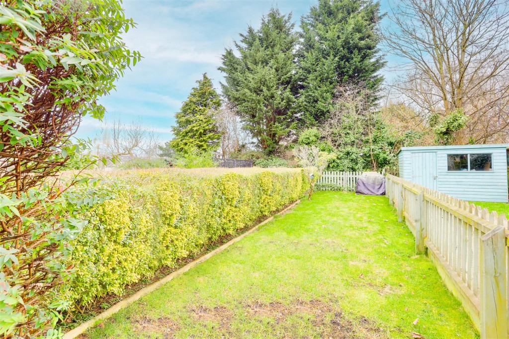 Clifton Avenue, Ruddington, Nottinghamshire, NG11 6DB