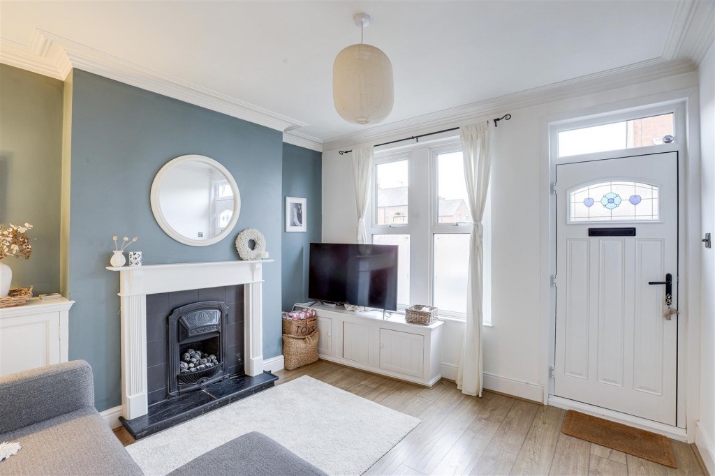 Clifton Avenue, Ruddington, Nottinghamshire, NG11 6DB