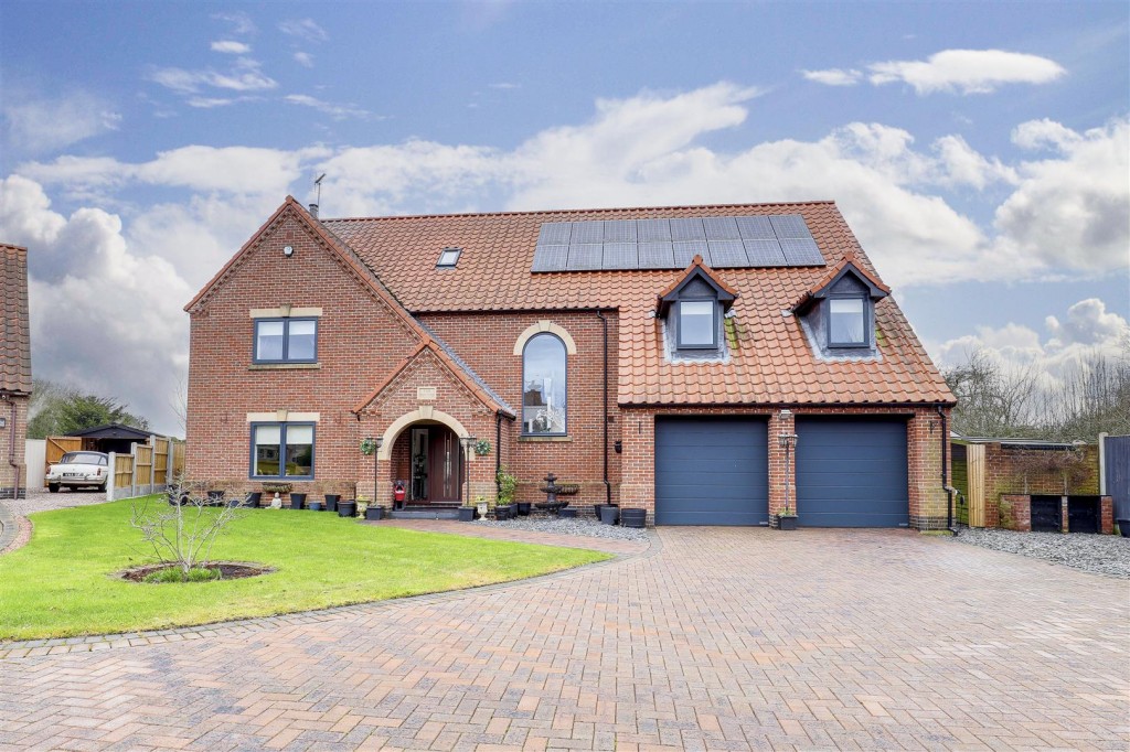 Manor View, Caunton, Newark, Nottinghamshire, NG23 6AW