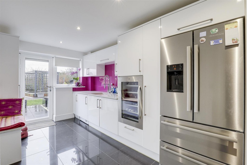 Manor View, Caunton, Newark, Nottinghamshire, NG23 6AW