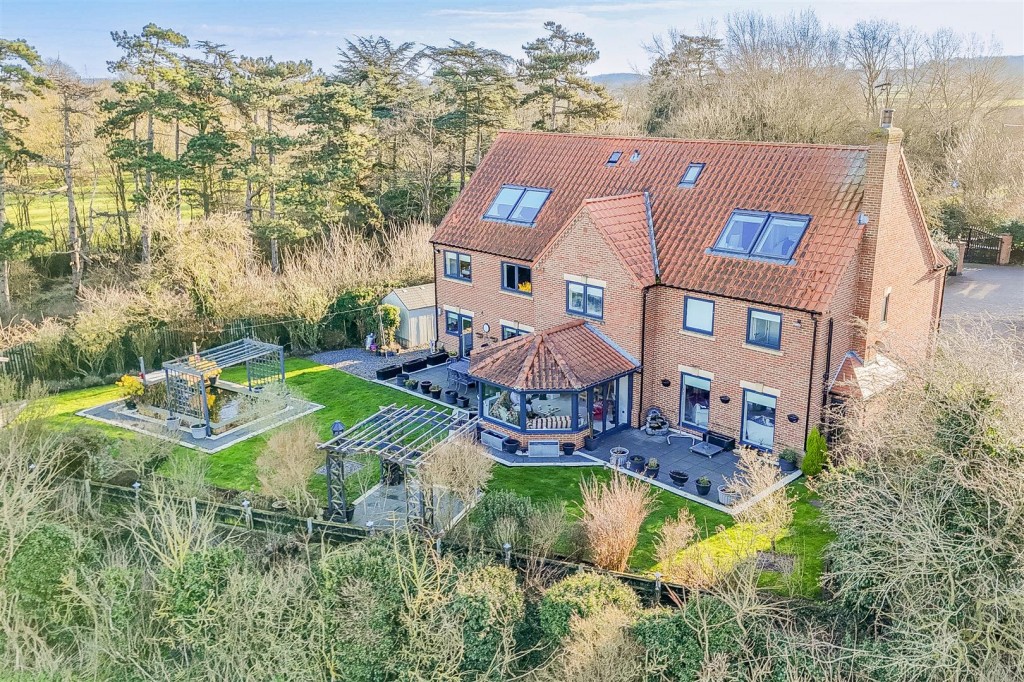 Manor View, Caunton, Newark, Nottinghamshire, NG23 6AW
