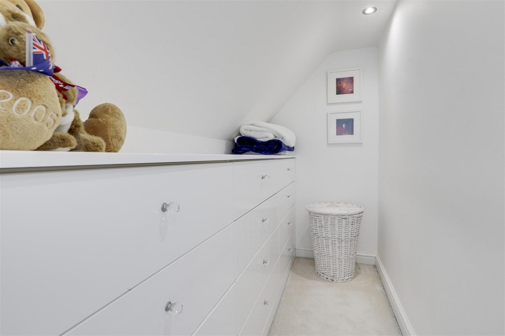 Manor View, Caunton, Newark, Nottinghamshire, NG23 6AW