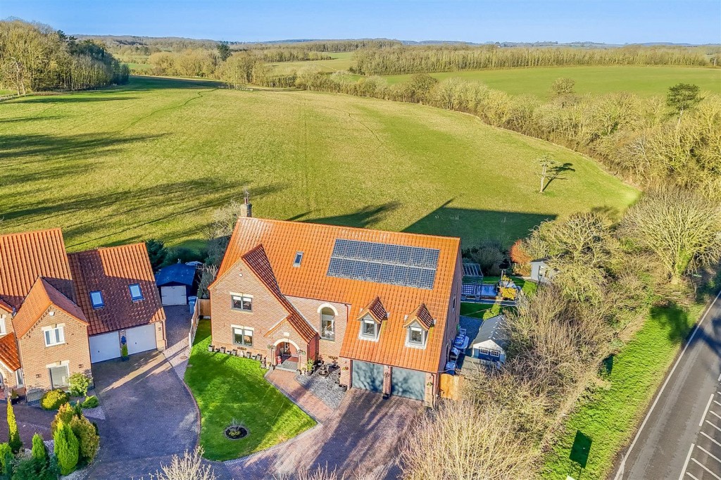 Manor View, Caunton, Newark, Nottinghamshire, NG23 6AW