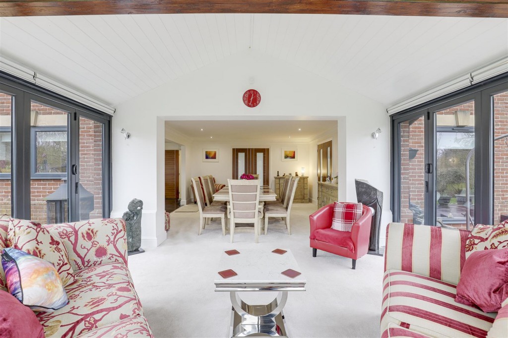 Manor View, Caunton, Newark, Nottinghamshire, NG23 6AW