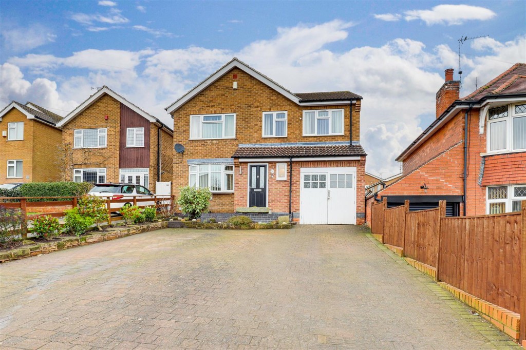 Redhill Road, Arnold, Nottinghamshire, NG5 8HB