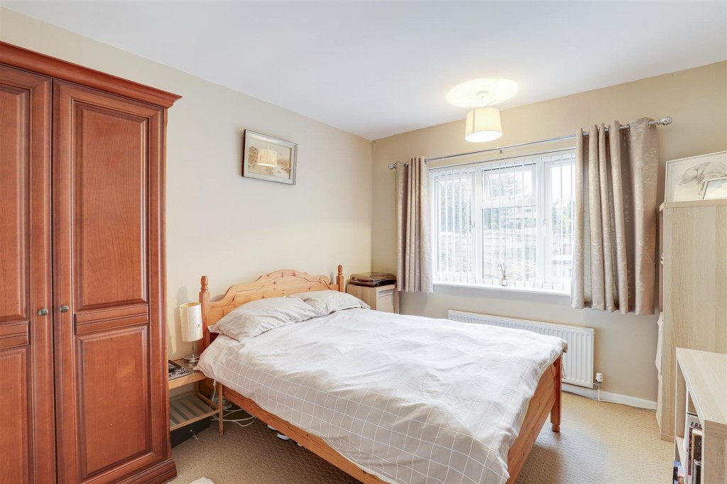 Redhill Road, Arnold, Nottinghamshire, NG5 8HB