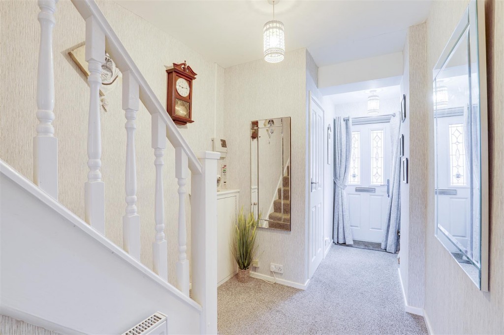 Redhill Road, Arnold, Nottinghamshire, NG5 8HB