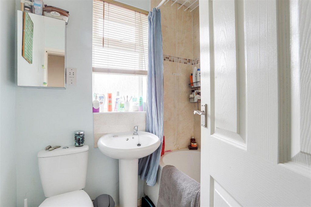 Blyth Street, Mapperley, Nottinghamshire, NG3 5JE