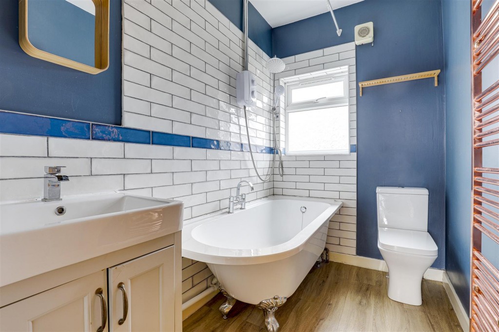 Bernard Terrace, Carrington, Nottinghamshire, NG5 2AA