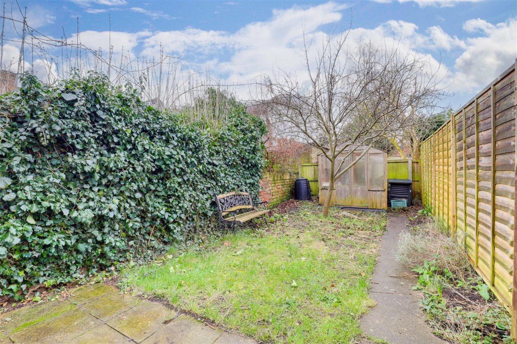 Bernard Terrace, Carrington, Nottinghamshire, NG5 2AA