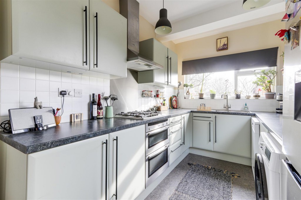Wimbledon Road, Sherwood, Nottinghamshire, NG5 1GX
