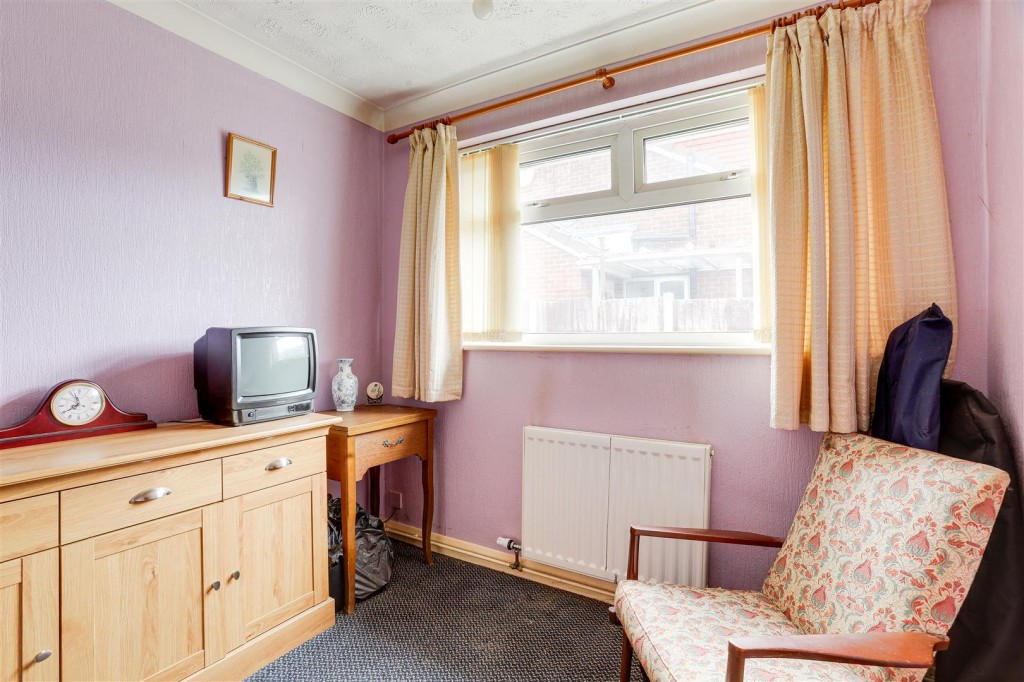 Stanthorne Close, Silverdale, Nottinghamshire, NG11 7DU