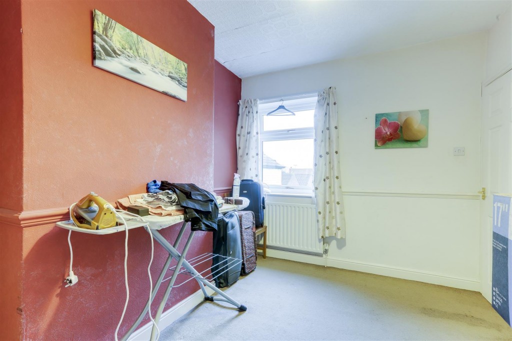 Roseberry Street, Kirkby-In-Ashfield, Nottinghamshire, NG17 7DZ