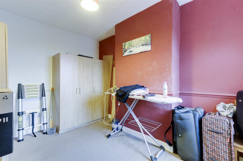 Roseberry Street, Kirkby-In-Ashfield, Nottinghamshire, NG17 7DZ