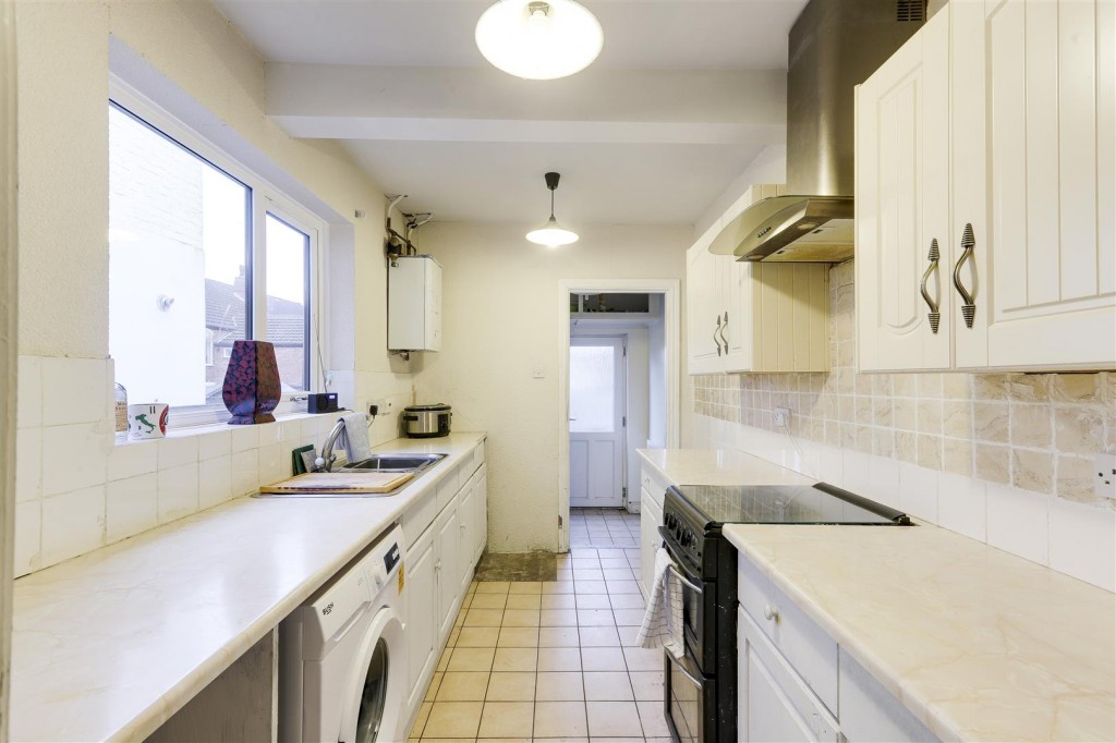Roseberry Street, Kirkby-In-Ashfield, Nottinghamshire, NG17 7DZ
