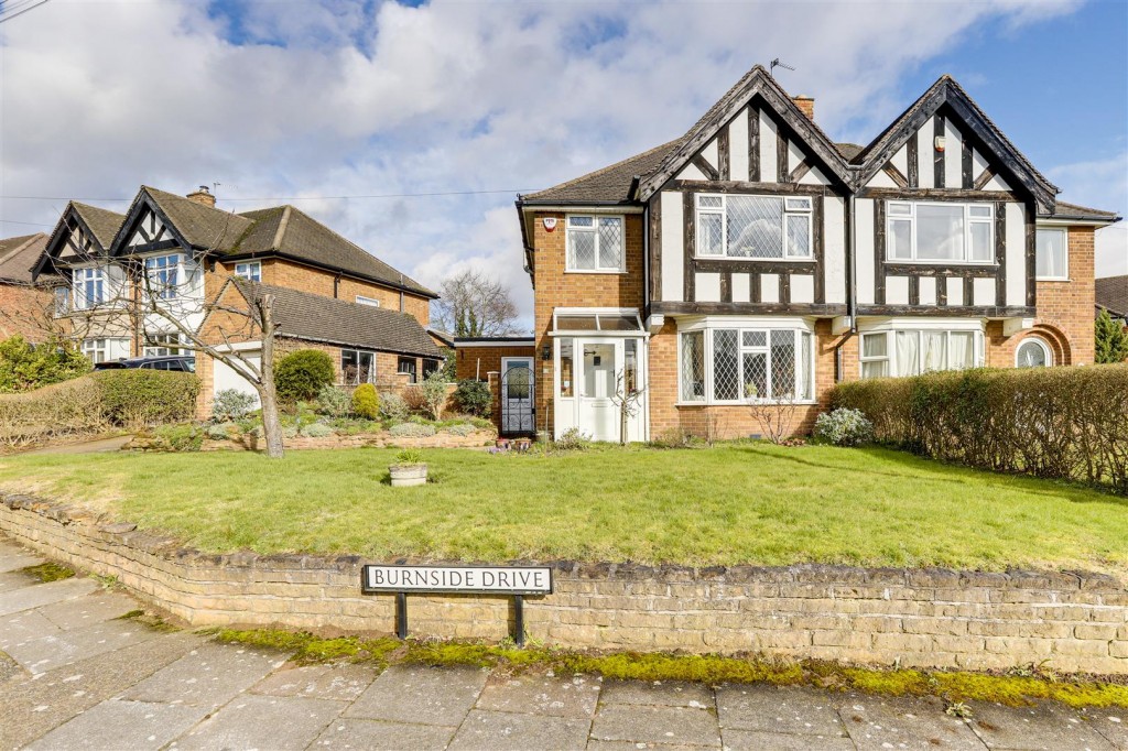 Burnside Drive, Bramcote, Nottinghamshire, NG9 3EE