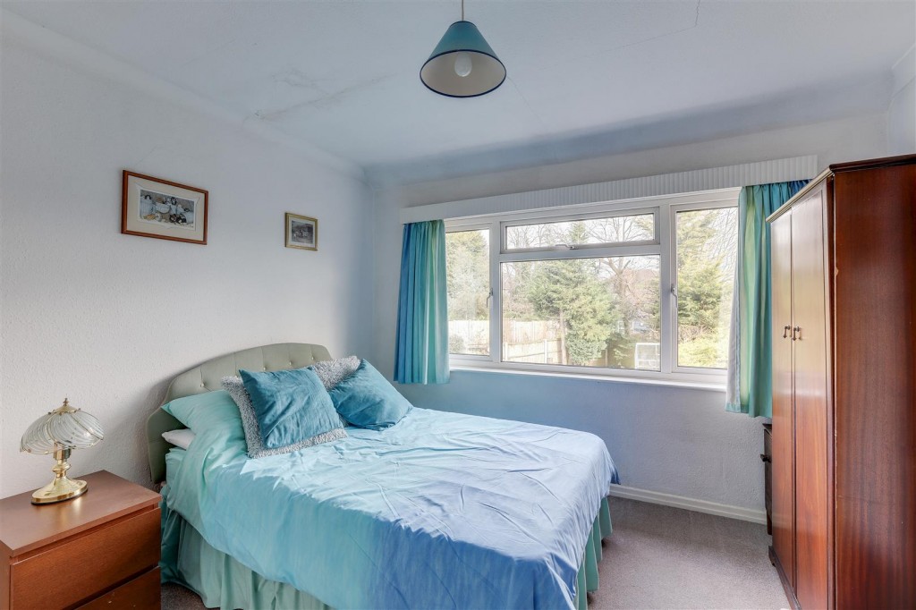 Burnside Drive, Bramcote, Nottinghamshire, NG9 3EE