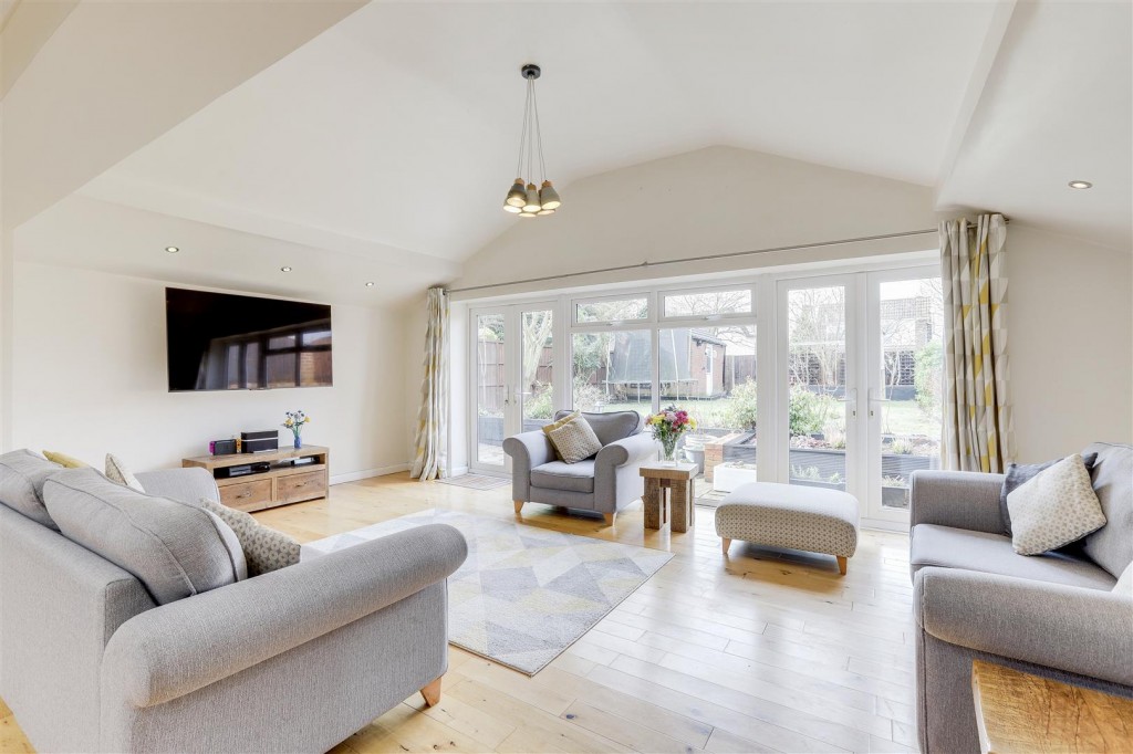 Woodland Avenue, Breaston, Derbyshire, DE72 3AN