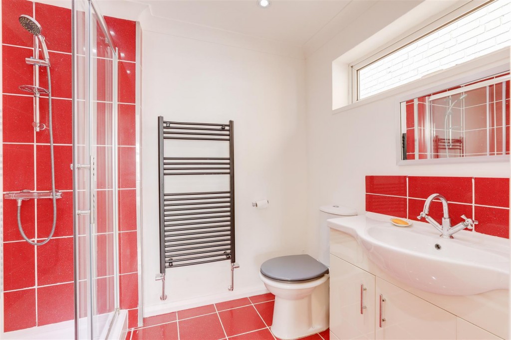 Woodland Avenue, Breaston, Derbyshire, DE72 3AN