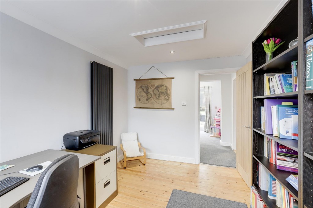 Woodland Avenue, Breaston, Derbyshire, DE72 3AN
