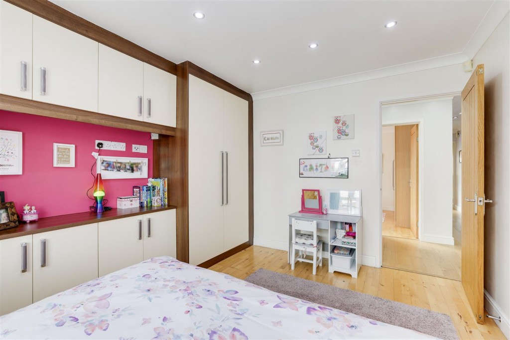 Woodland Avenue, Breaston, Derbyshire, DE72 3AN