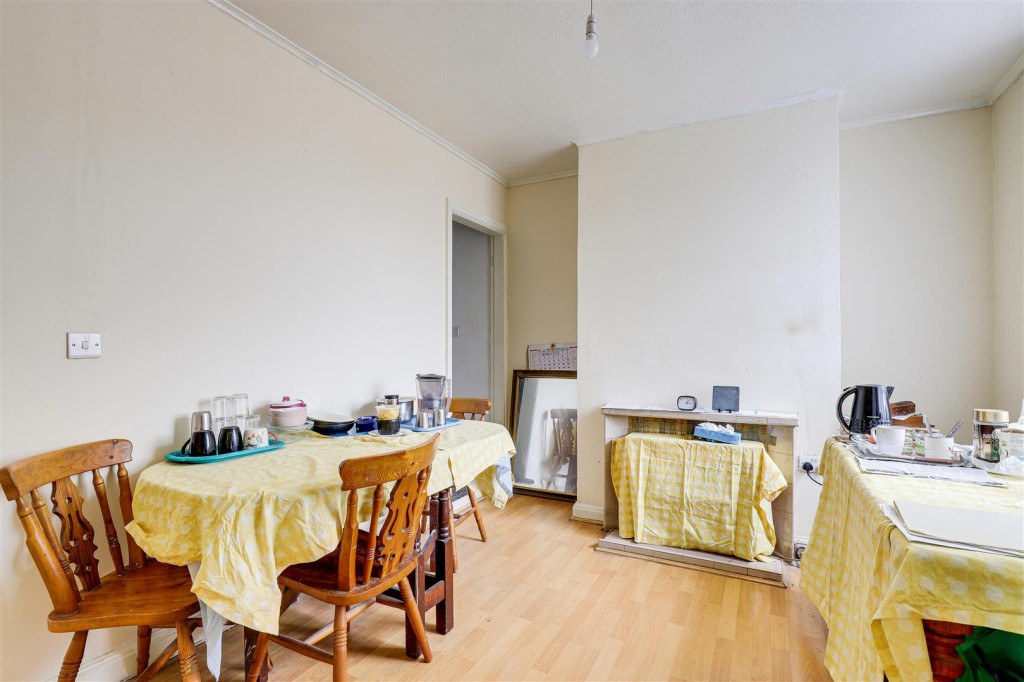 Holland Street, Hyson Green, Nottinghamshire, NG7 5DS