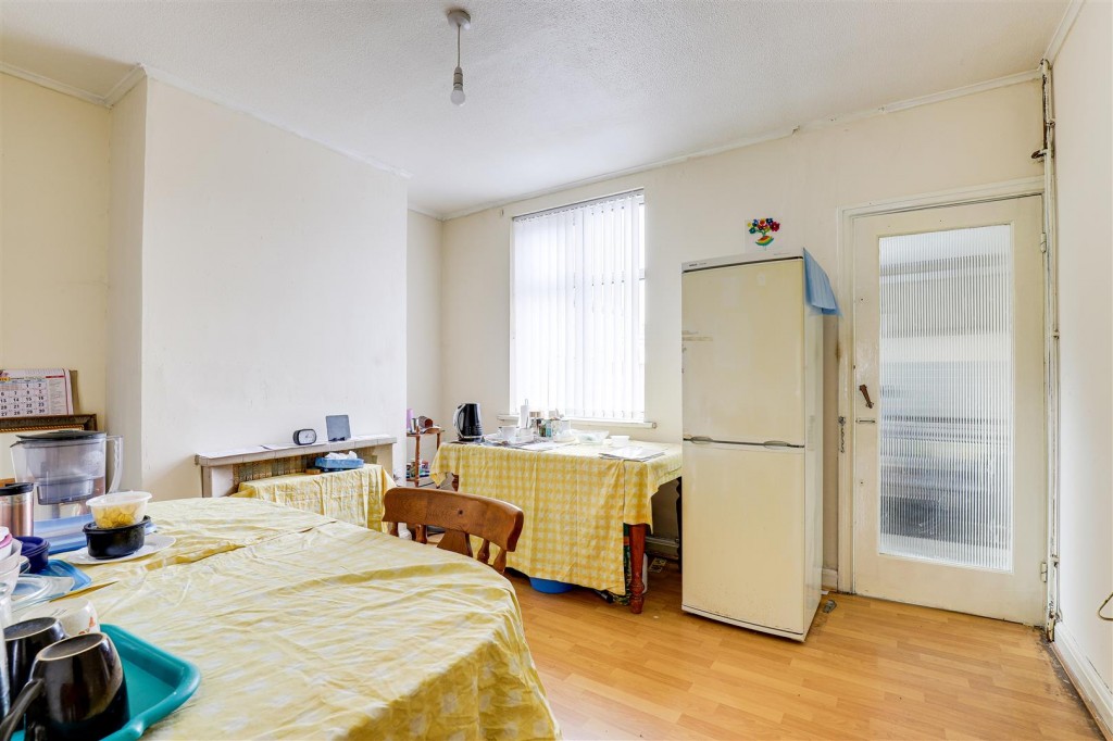Holland Street, Hyson Green, Nottinghamshire, NG7 5DS