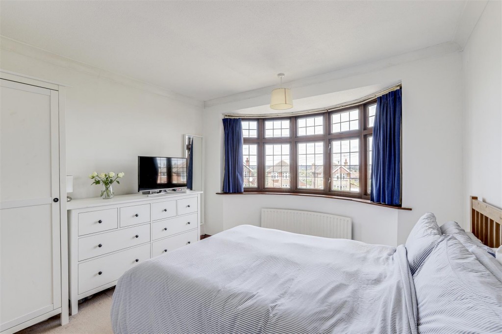 Lyndhurst Gardens, West Bridgford, Nottingham
