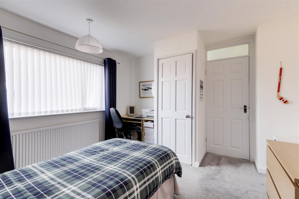 Bestwood Lodge Drive, Arnold, Nottinghamshire, NG5 8NE