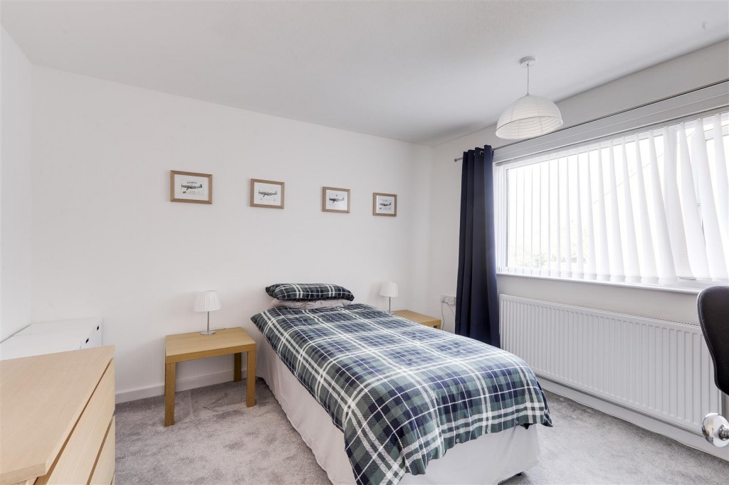 Bestwood Lodge Drive, Arnold, Nottinghamshire, NG5 8NE