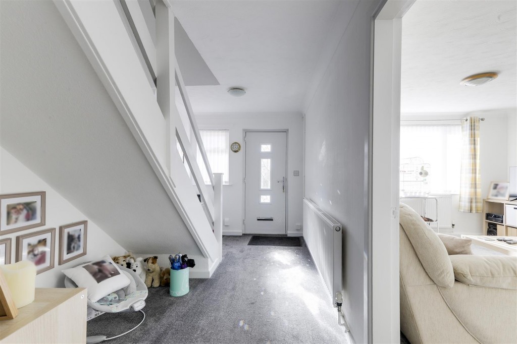 Bestwood Lodge Drive, Arnold, Nottinghamshire, NG5 8NE