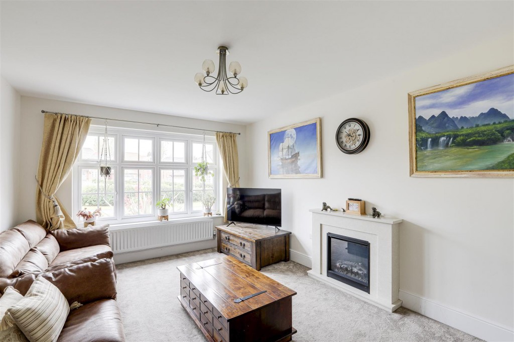 Westerdale Drive, Keyworth, Nottinghamshire, NG12 5ST